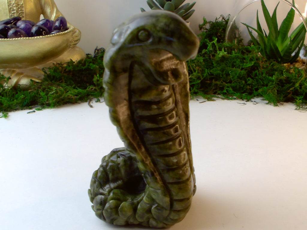 Kobra aus Grünerjade