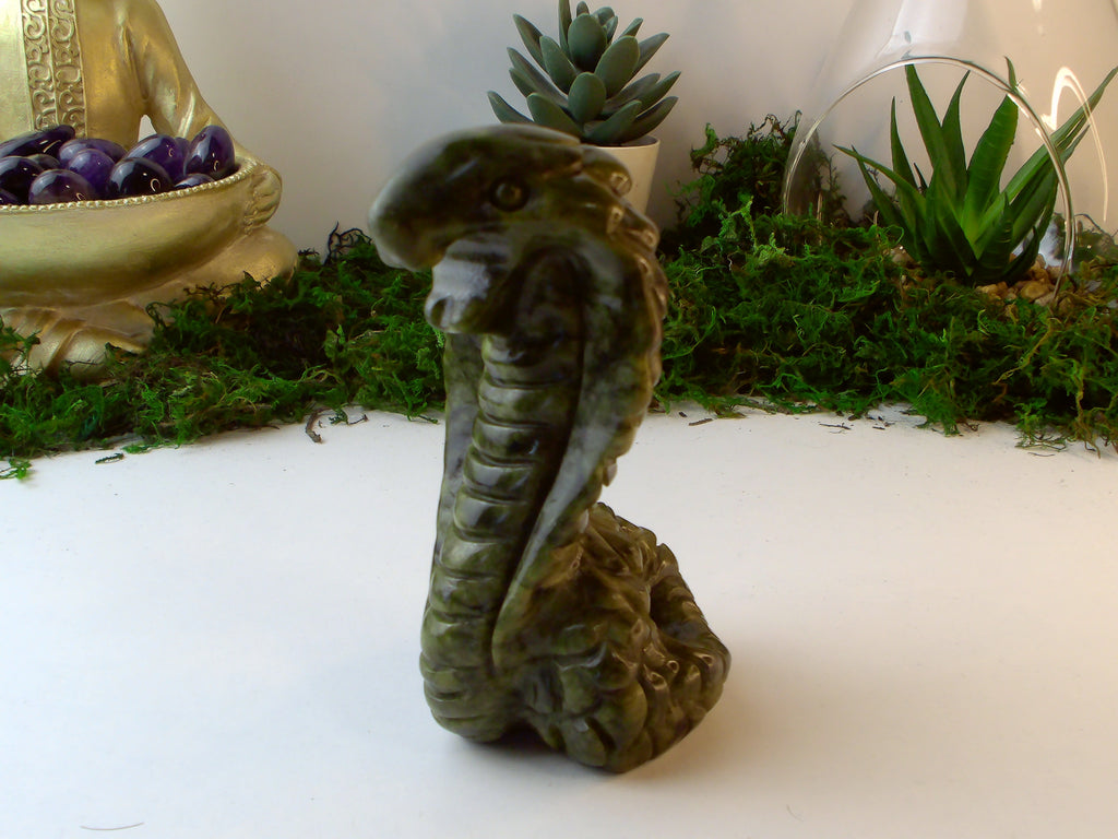 Kobra aus Grünerjade